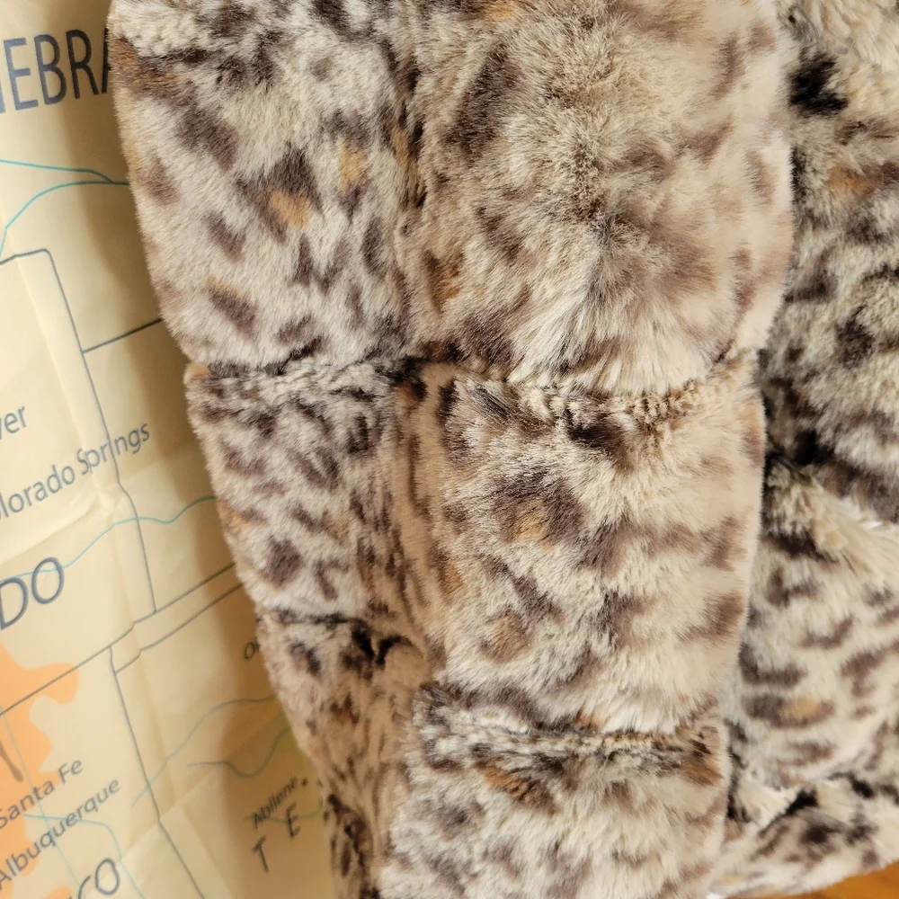Sofia by Sofia Vergara Faux Fur Leopard Print Bomber Jacket Size S - Picture 6 of 16